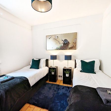 Central Cambridge, Charming 3-Bed House With Free Parking! Ngoại thất bức ảnh