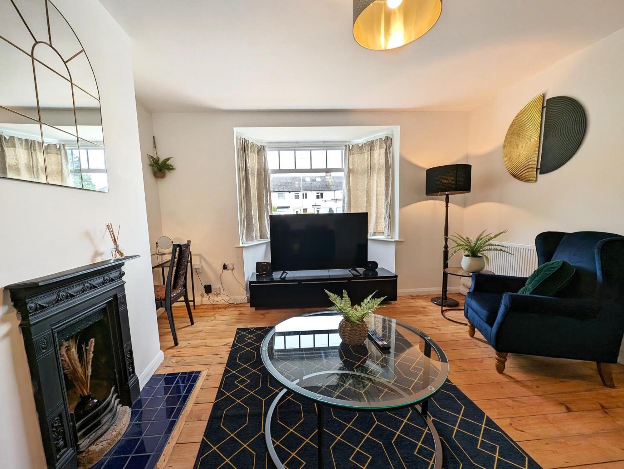 Central Cambridge, Charming 3-Bed House With Free Parking! Ngoại thất bức ảnh